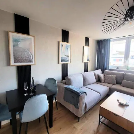 Apartament 8 Pietro Apartment Gdynia