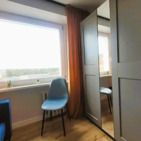 Apartament 8 Pietro Apartment